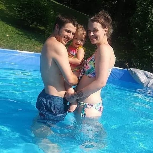 Meet your Posher, Hope - Picture 1 of 1